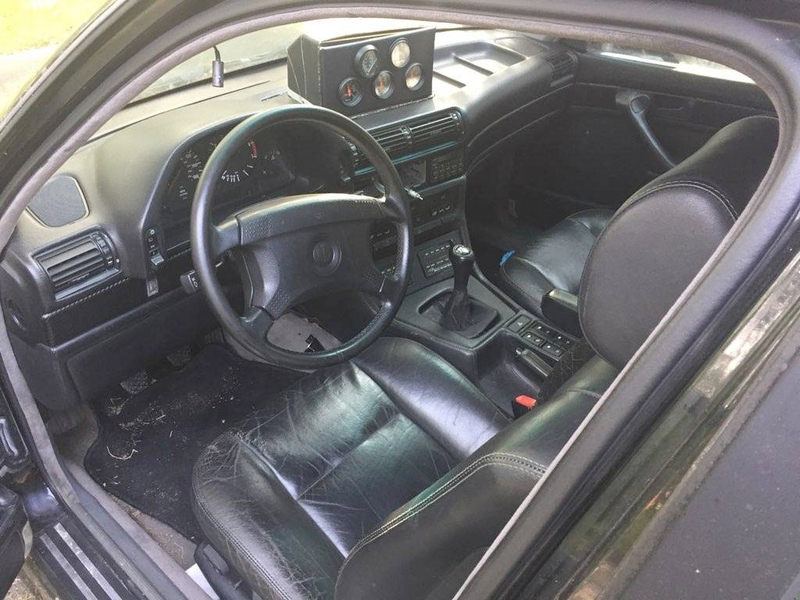 Illustration for article titled At $6,500, Are You Bold Enough to Buy This Blown 1988 BMW 750iL?